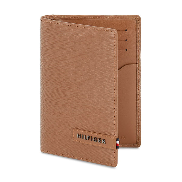 Tommy Hilfiger Kongsvinger Passport Case Tan