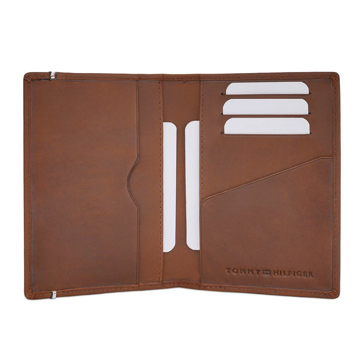 Tommy Hilfiger Gladwin Passport Case