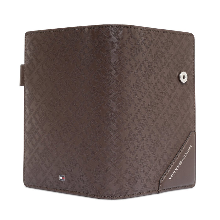 Tommy Hilfiger Lothian Mens Passport Case Brown