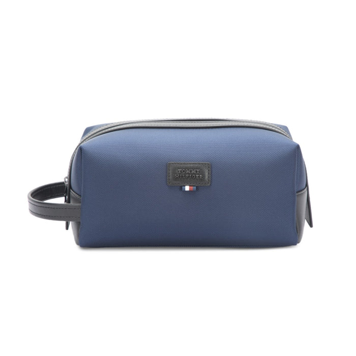 Tommy Hilfiger Rumford Tolietry Case