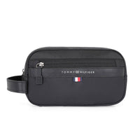 Tommy Hilfiger Wickford Toiletry Case