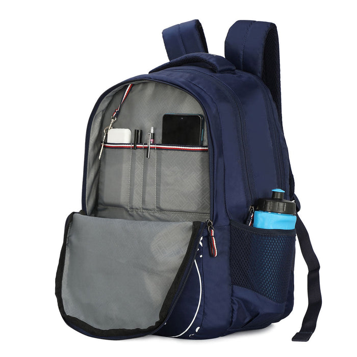 20% OFF on Tommy Hilfiger Unisex Navy & Grey Quilted Laptop Backpack on  Myntra | PaisaWapas.com