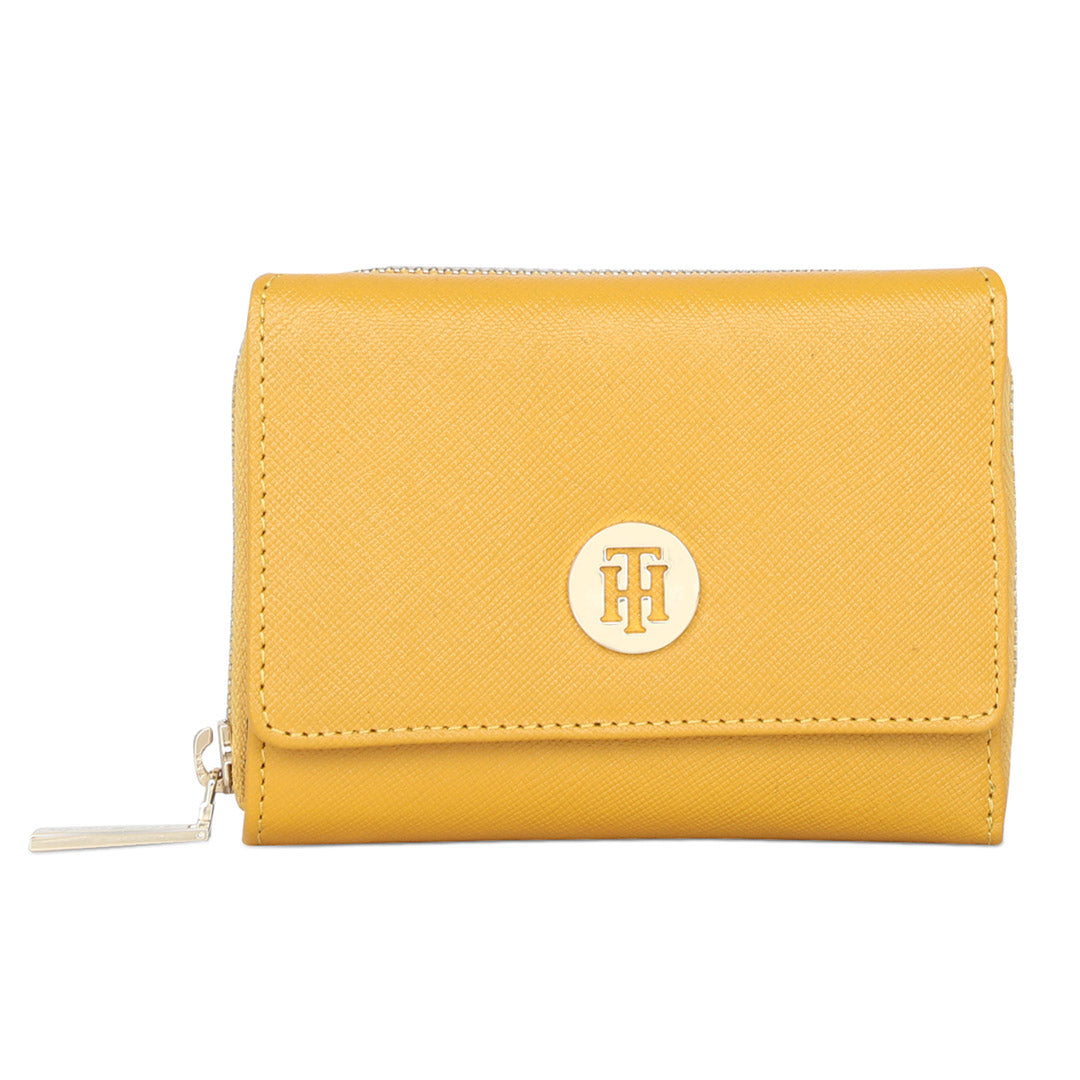 Tommy hilfiger clearance yellow wallet